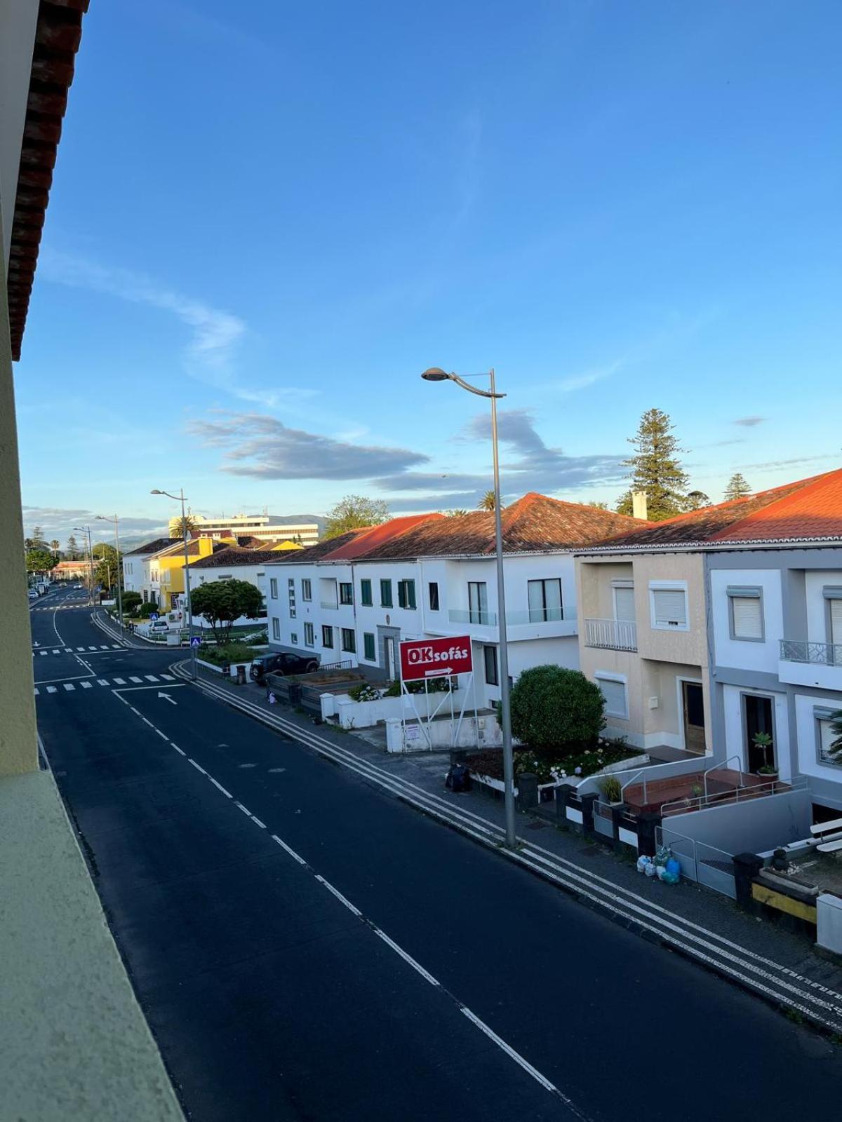 Modern Condo Ponta Delgada  Exterior photo