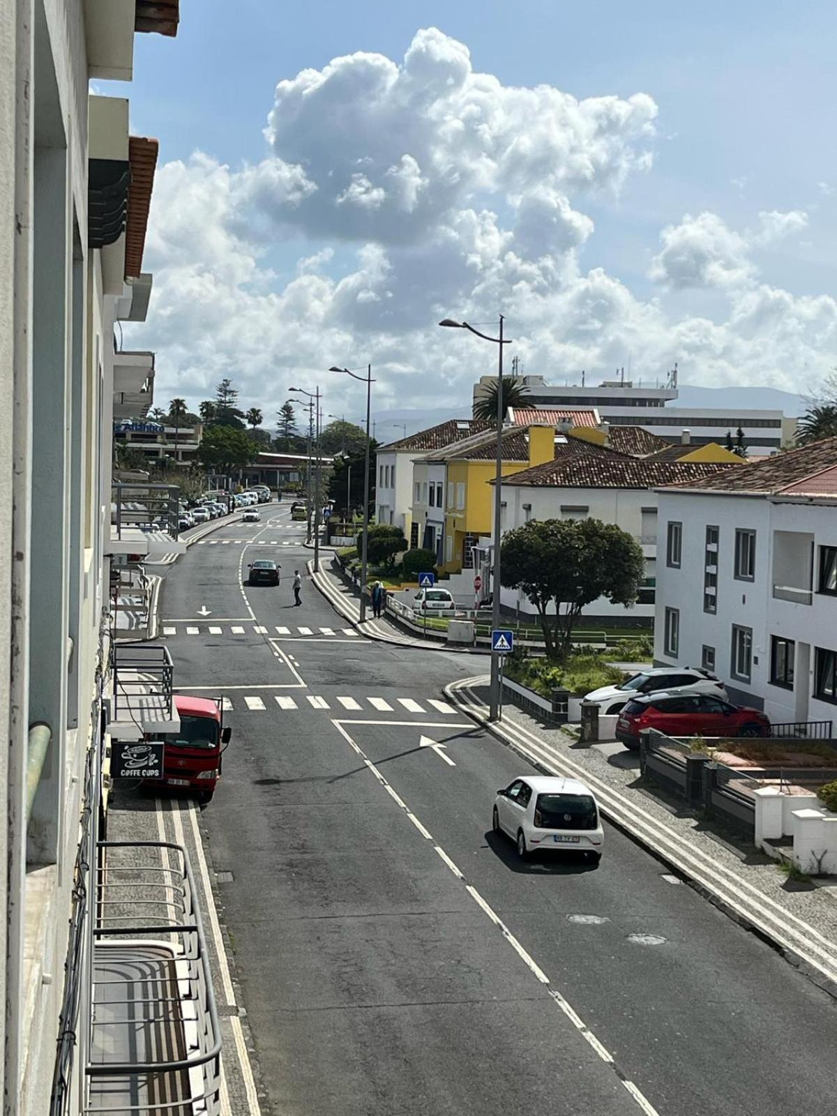 Modern Condo Ponta Delgada  Exterior photo